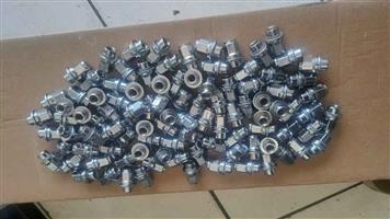 Wheel nuts for toyota bakkie