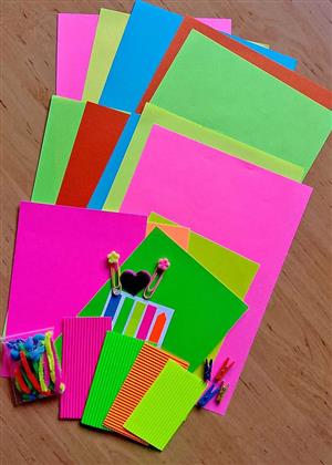  NEON SCRAPBOOKING KIT   Bright  Bold  Colourful  Creative
