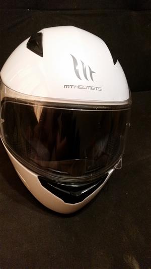 MT Helmet, Size XL, white for Sale