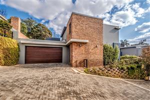 House For Sale in Waterkloof Ridge