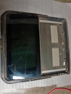W203 sunroof unit glass type complete (sedan)