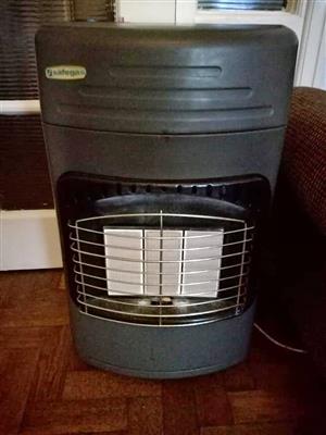 selling a large gas heater with 9kg canister 