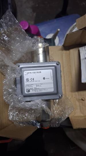 6 series Pressure switch