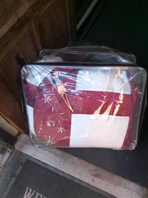 King size comforter maroon and white