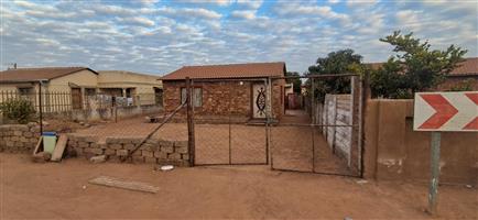 House For Sale in Soshanguve South Ext 1