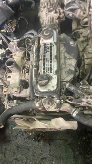  NISSAN PICK UP/TERRANO COMPLETE IMPORTED TD27 ENGINE FOR SALE