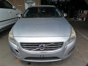 Volvo V60 2.0T Powershift AT B4204T - 2011 SPARESBOYZ STRIPPING FOR SPARES