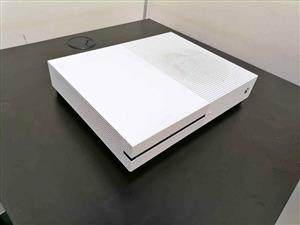 Xbox One S (1681) Gaming Console WITHOUT CONTROLLER, 6 Months Warranty, layby 3 Months