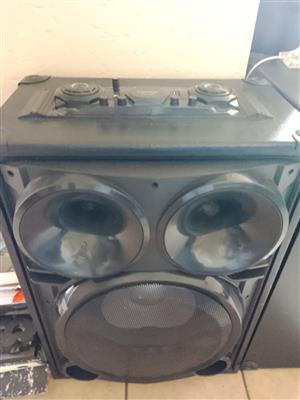 Bluetooth speakers Supersonic SX-115T speakers with built in Amp