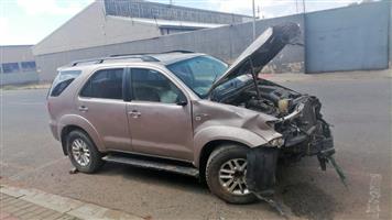 Toyota Fortuner 2008 model with 1kd engine code 2 stripping for spares..