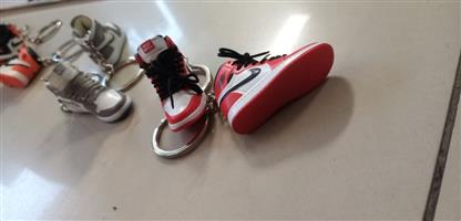 KEY RINGS NIKE JORDAN/AIR/DIOR KEY RINGS 