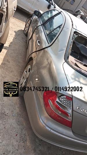 MERCEDES E200 STRIPPING FOR SPARES