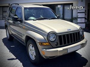 Jeep Cherokee 2.8 CRD