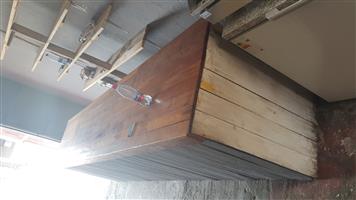 3 meter wooden counter