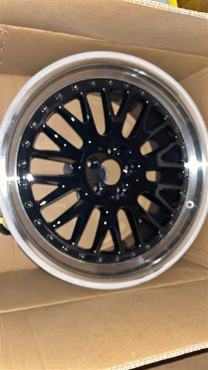 Brand New 18inch 5/100 Rims & Tyres