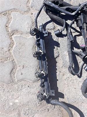 Polo 6 Complete Rail With Injectors And Harness