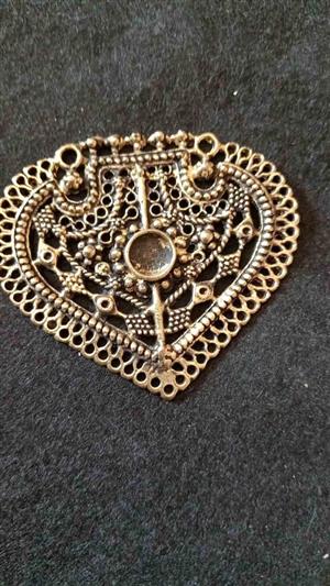 Portogeuse or balcan filagree vintage 70's Swan Symbol goldtone heart shape pendant.