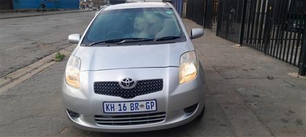 Toyota Yaris T3 AUTOMATIC Hatchback 1.3 in an UNMATCHED Condition
