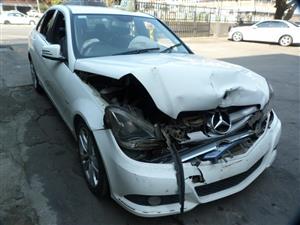 Mercedes C180 CGI W204 AT White - 2012 STRIPPING FOR SPARES