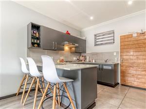 Apartment For Sale in Ferndale