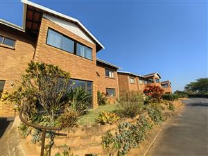 Charming One-Level Apartment in Lakeview Lifestyle Village