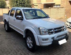 Isuzu kb300 double cab