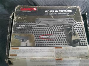 Gamo PT85 blowback co2 gun