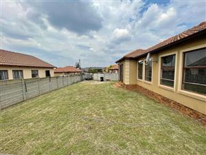 3 bedroom and 2 bathroom for Rental in Ext 9