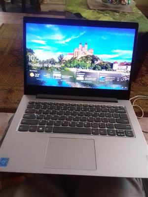 LAPTOP FOR SALE 