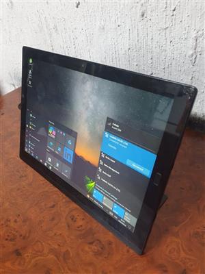 Touch screen lenovo core i5 7th gen 8gb ram