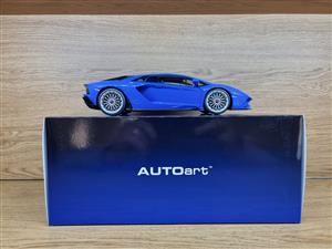 1:18 Autoart Lamborghini Aventador S
