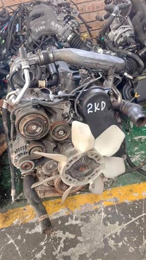 TOYOTA HILUX 2KD 2.4 TURBO DIESEL ENGINE FOR SALE