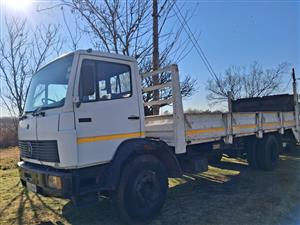 1993 Mercedes 1617. 9 Ton Dropside