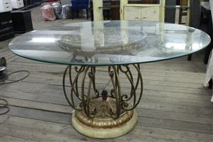 STEEL FRAME GLASS TOP D/ROOM TABLE(S067225A)