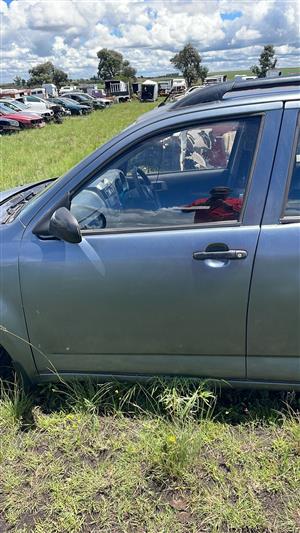 Daihatsu Terios door glass