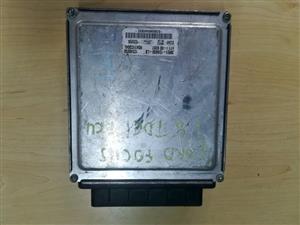 FORD FOCUS ENGINE CONTROL UNIT