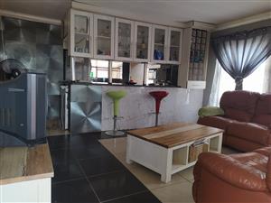 House For Sale in Soshanguve HH
