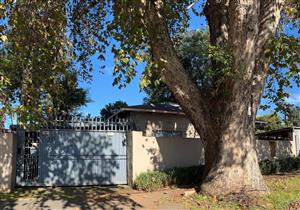 House For Sale in Westdene