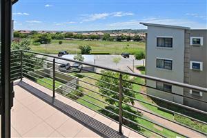 Apartment For Sale in Dainfern