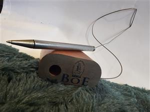 B.O.E  Pen Stand