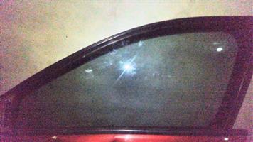 Audi a3 8p left door smash/grab window in good condition