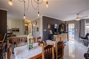 House For Sale in Humewood