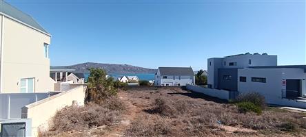 Build with a View – Prime Lagoon-Facing Stand in Myburgh Park