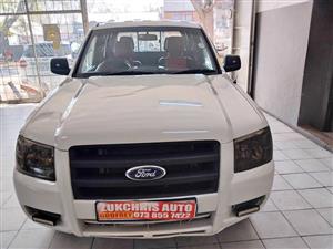 2008 FORD RANGER 2,5 DOUBLE CAB LEATHER SEATS  DIESEL  120000KM  WHITE COLOUR 