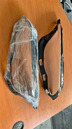 BRAND NEW GOLF 8 HEADLIGHT LENS