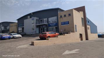 797m2  Warehouse  - TO LEASE