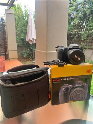 Kodak PixPro AZ528 Camera