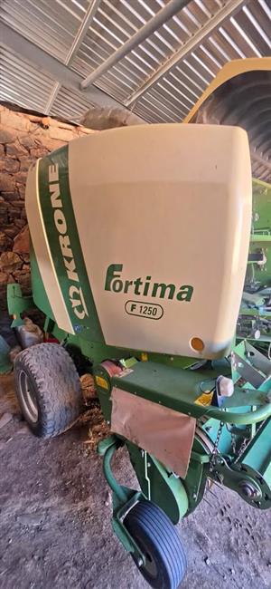 2016 KRONE BALER F1250