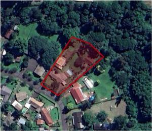 The main residence features 3 bedrooms, 1 bathroom, a garage, and a swimming pool