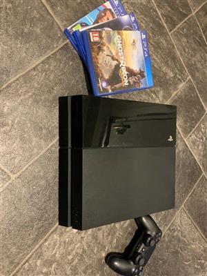 Sony PS4 500gb + X1 Game disc in perfect condition
